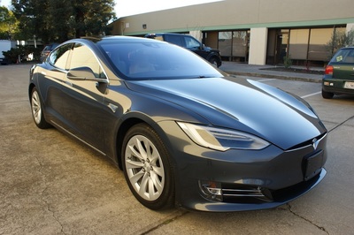 2016 Tesla Model S 90D