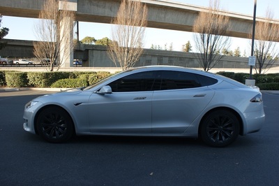 2017 Tesla Model S 75D