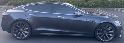 2017 Tesla Model S 90D AWD