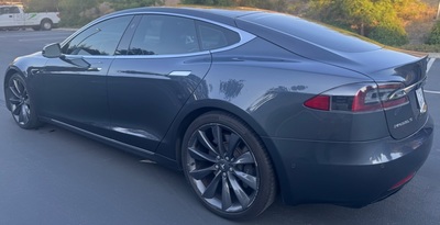 2017 Tesla Model S 90D AWD