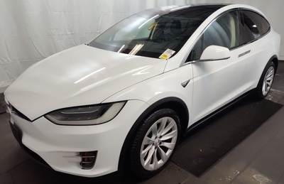 2016 Tesla Model X 90D AWD