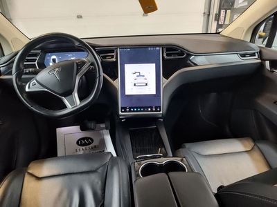 2016 Tesla Model X 90D AWD