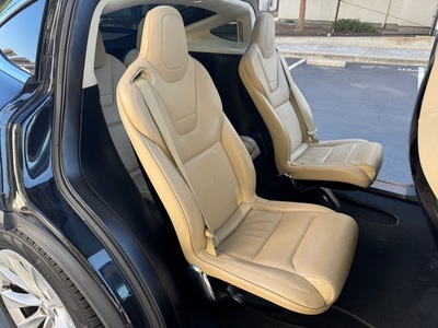 2017 Tesla Model X 90D AWD