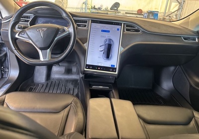 2016 Tesla Model S 90D AWD