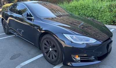 2017 Tesla Model S 90D AWD
