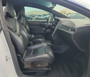 2016 Tesla Model X P90D AWD