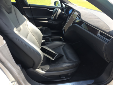 2016 Tesla Model S 90D AWD