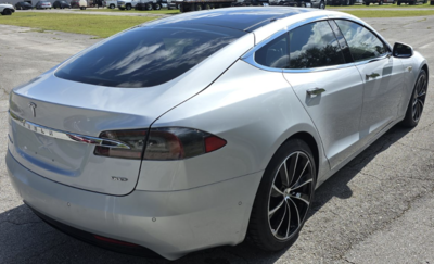 2016 Tesla Model S 90D AWD