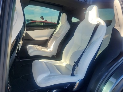 2016 Tesla Model X 90D AWD