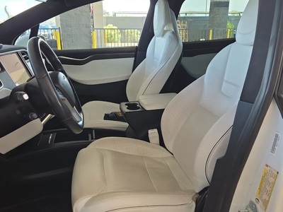 2016 Tesla Model X 75D AWD
