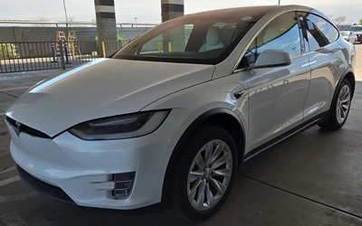 2016 Tesla Model X 75D AWD