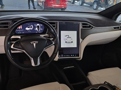 2016 Tesla Model X 75D AWD