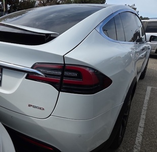 2016 Tesla Model X P90D AWD