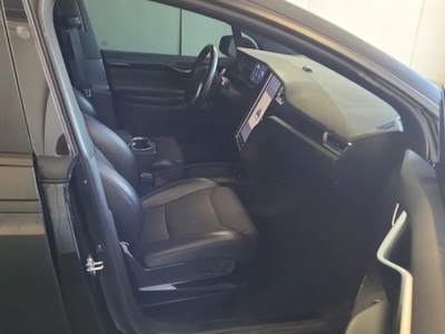 2017 Tesla Model X 90D AWD