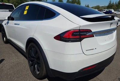 2017 Tesla Model X 90D AWD