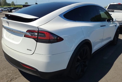 2017 Tesla Model X 90D AWD