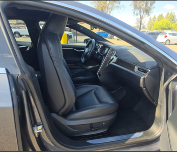 2016 Tesla Model S 75 RWD