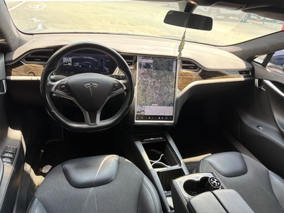 2016 Tesla Model S 60 RWD