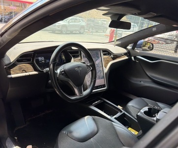 2016 Tesla Model S 60 RWD
