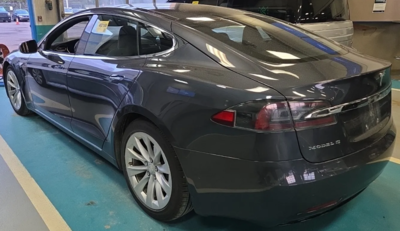 2016 Tesla Model S 75D AWD