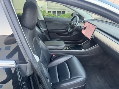 2019 Tesla Model 3 Long Range RWD
