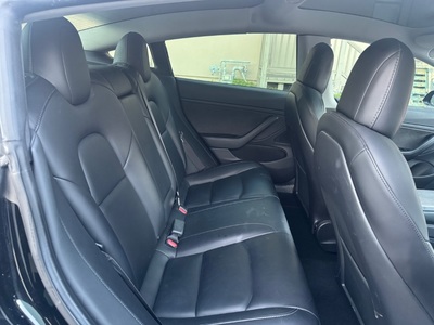 2019 Tesla Model 3 Long Range RWD
