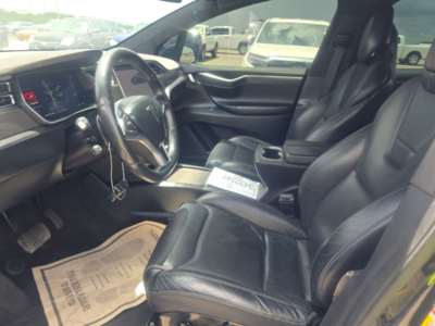 2016 Tesla Model X 90D AWD