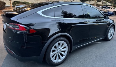 2017 Tesla MODEL X 75D AWD