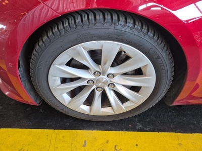 2016 Tesla Model S 60D AWD