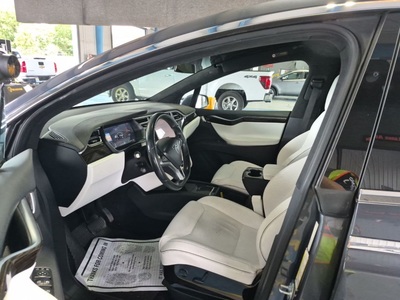 2016 Tesla Model X 90D AWD