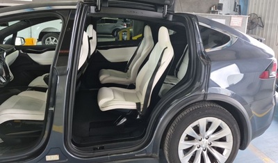 2016 Tesla Model X 90D AWD