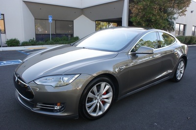 2015 Tesla Model S P85D