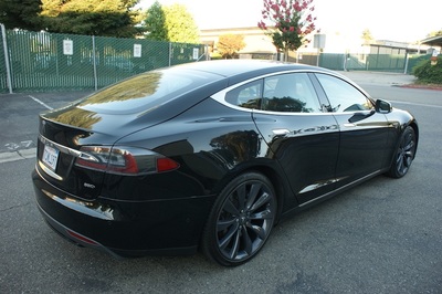 2016 Tesla Model S 85D