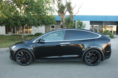 2017 Tesla Model X 90D