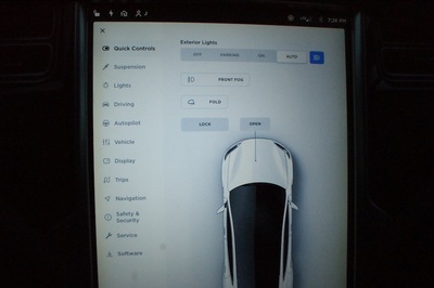 2018 Tesla Model S 75D