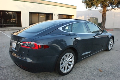 2017 Tesla Model S 75